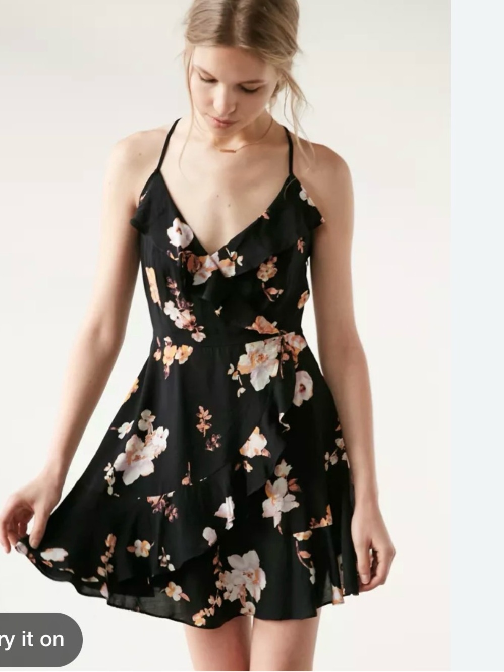 Kimchi and blue floral wrap dress size XS
